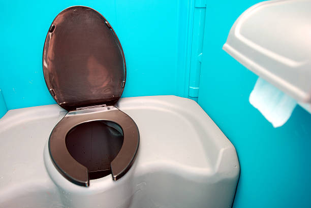 Best Porta potty delivery and setup  in Thiensville, WI